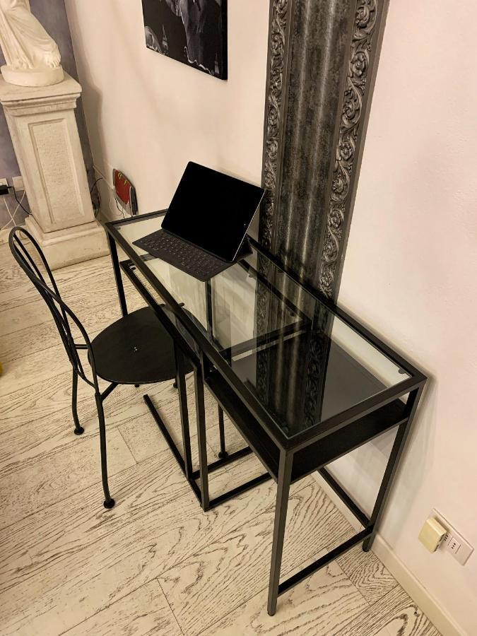 City Centre With 3 Bed Rooms Chez Claude Верона Экстерьер фото